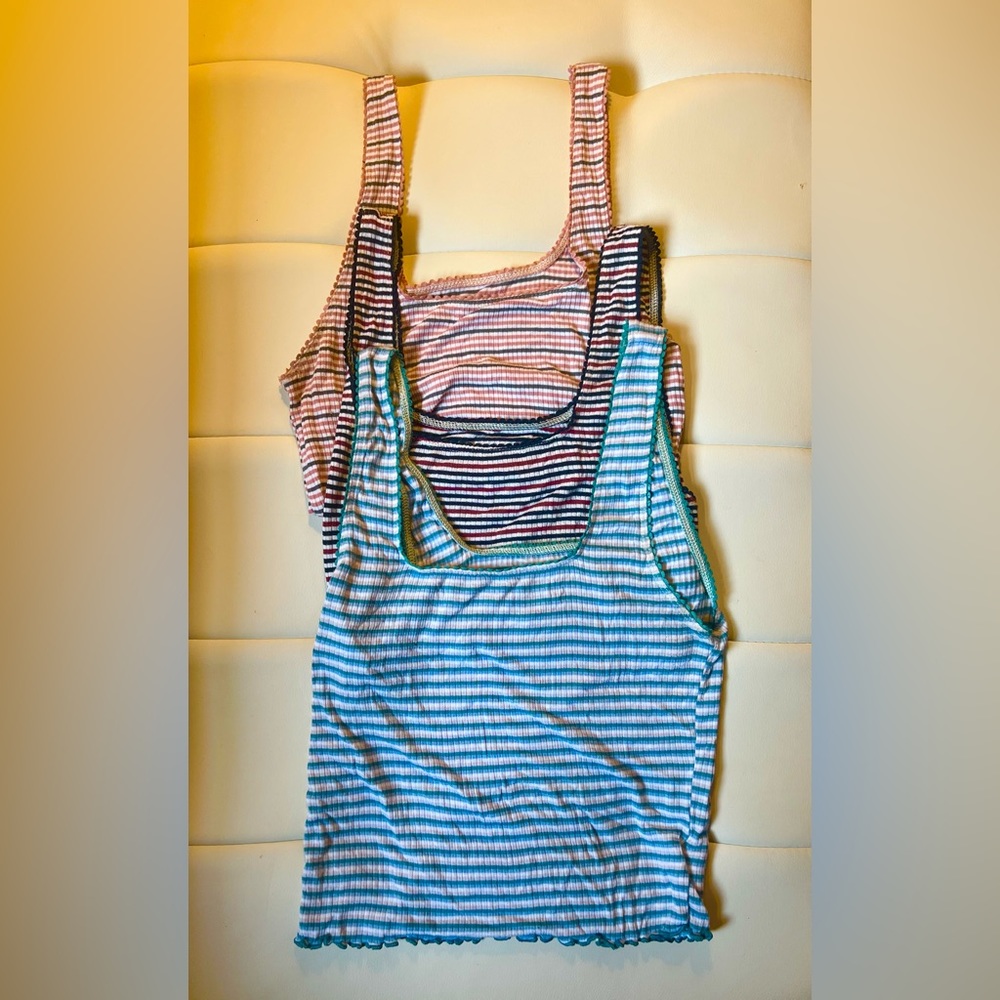 American Eagle Striped Crop Tank Bundle (3)